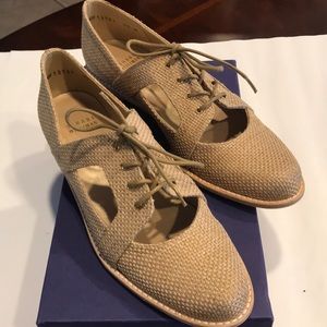 Stuart Weitzman Oxford